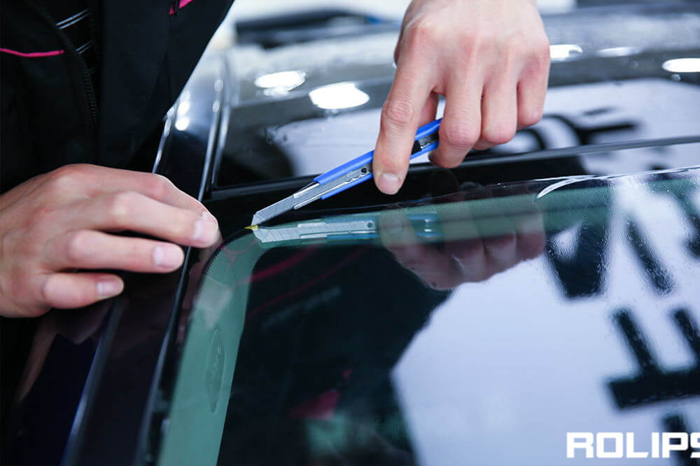 ROLIPS隱形車(chē)衣的“電腦裁膜”有什么優(yōu)缺點(diǎn)？（2）