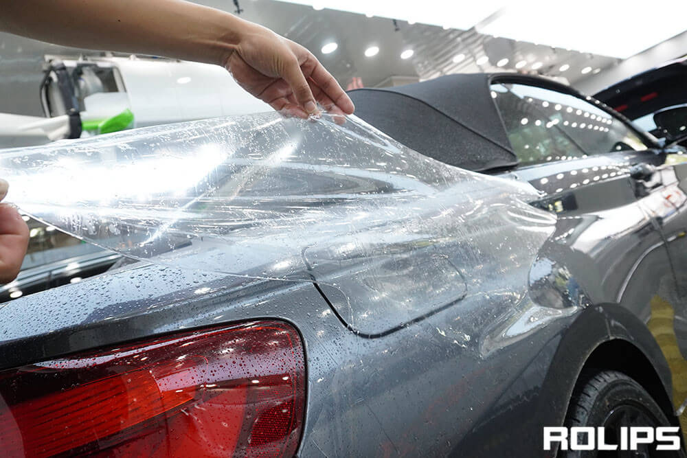 車衣怎么貼？汽車貼車衣詳細(xì)步驟流程教程（4）