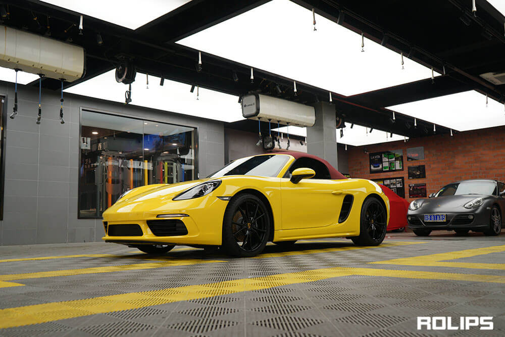 黃色保時(shí)捷貼隱形車衣會(huì)影響車漆嗎？（6）