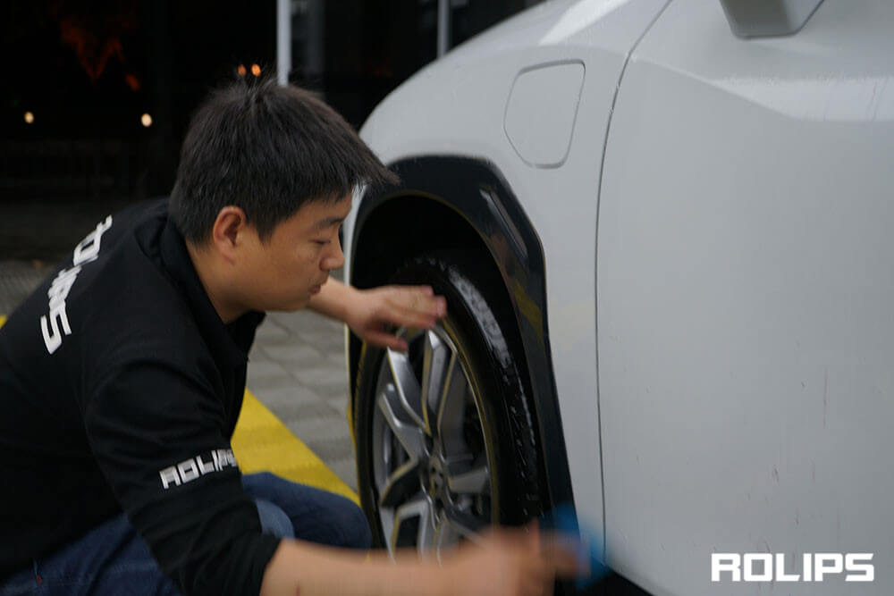 汽車要貼ROLIPS隱形車衣嗎？