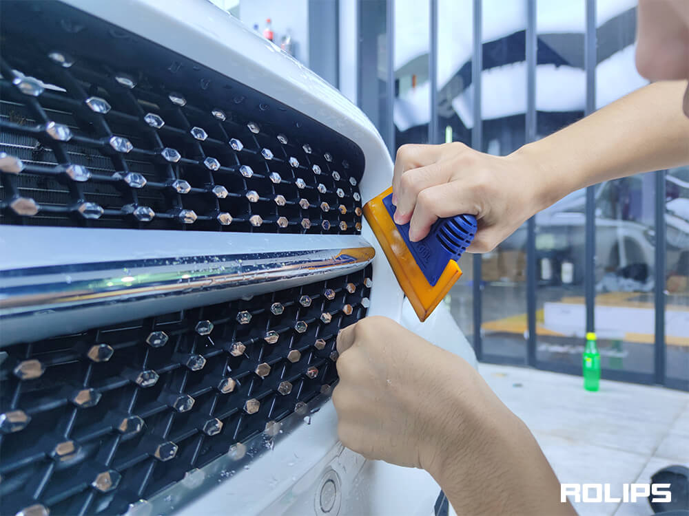 車漆為什么要進(jìn)行保養(yǎng)？隱形車衣對(duì)車漆的保養(yǎng)效果怎么樣？